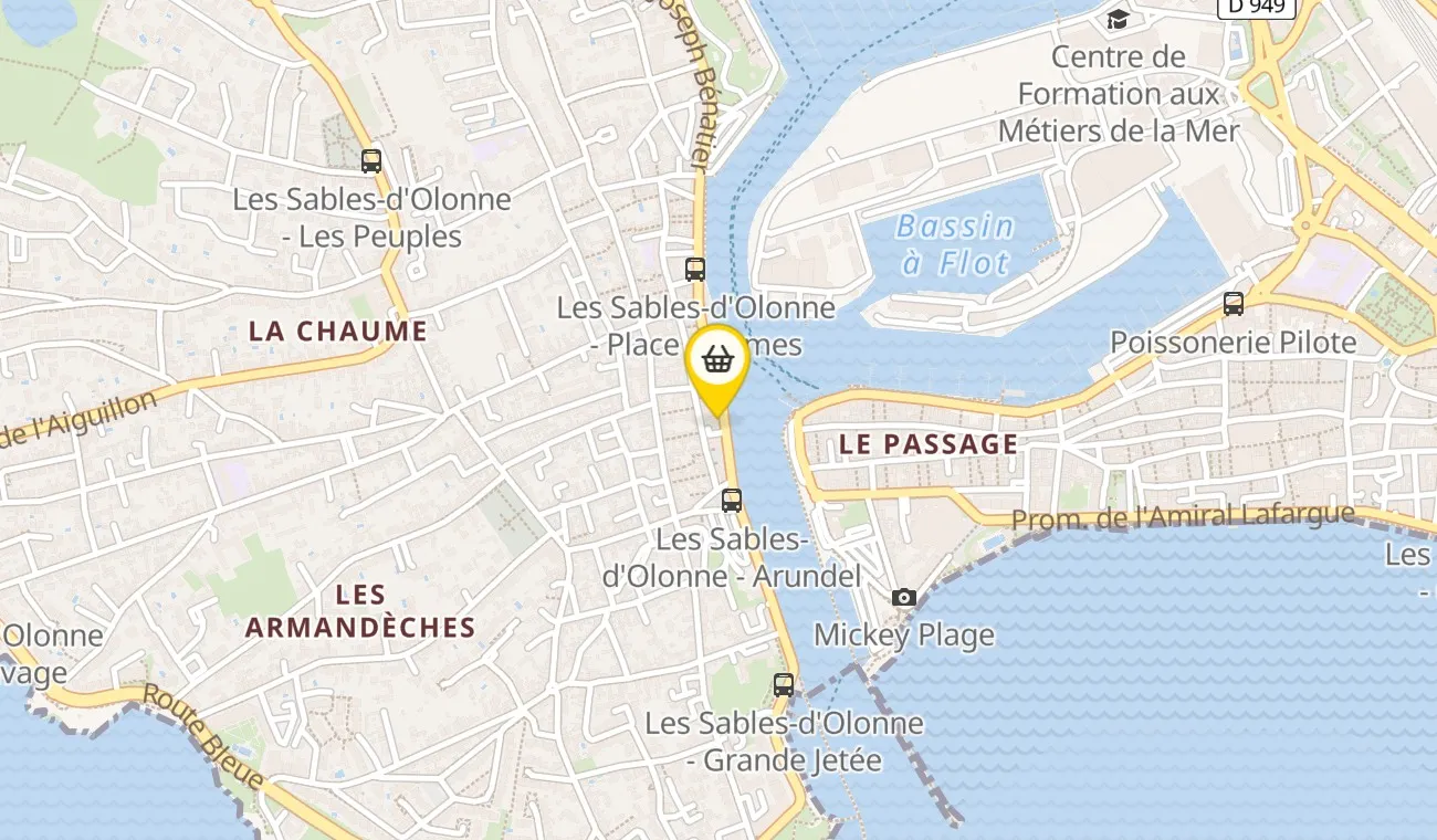 17 Quai George V, 85100 Les Sables-d'Olonne, France