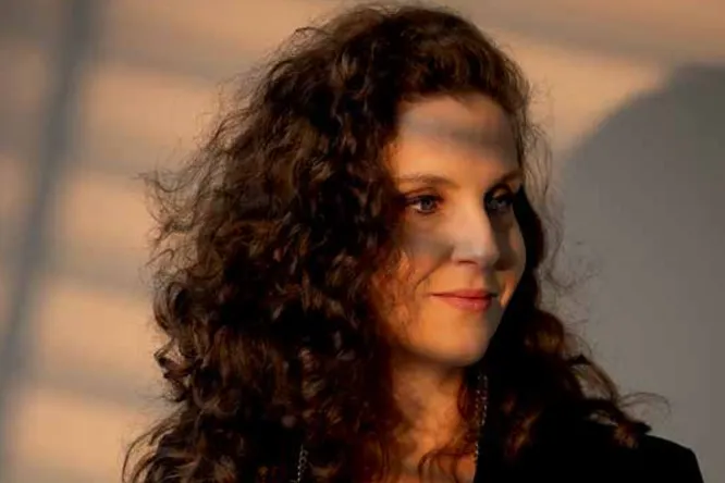 Simona ČESEN