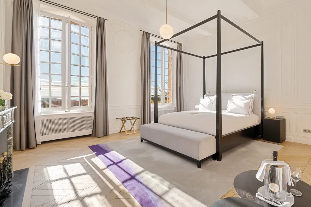 Chateau De La Gaude Chambre © Côté Provence Photo