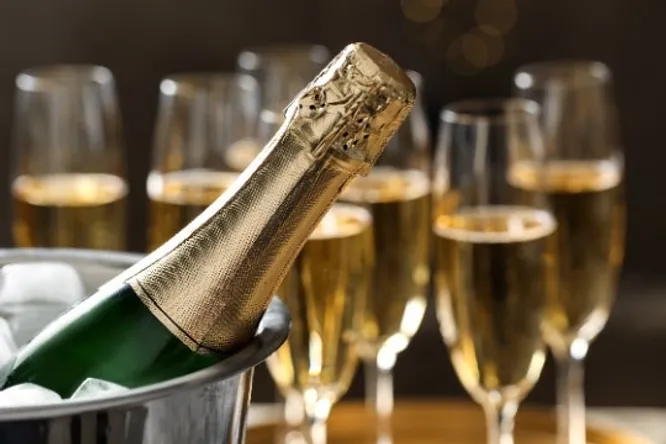 Champagne wedding at LVMH
