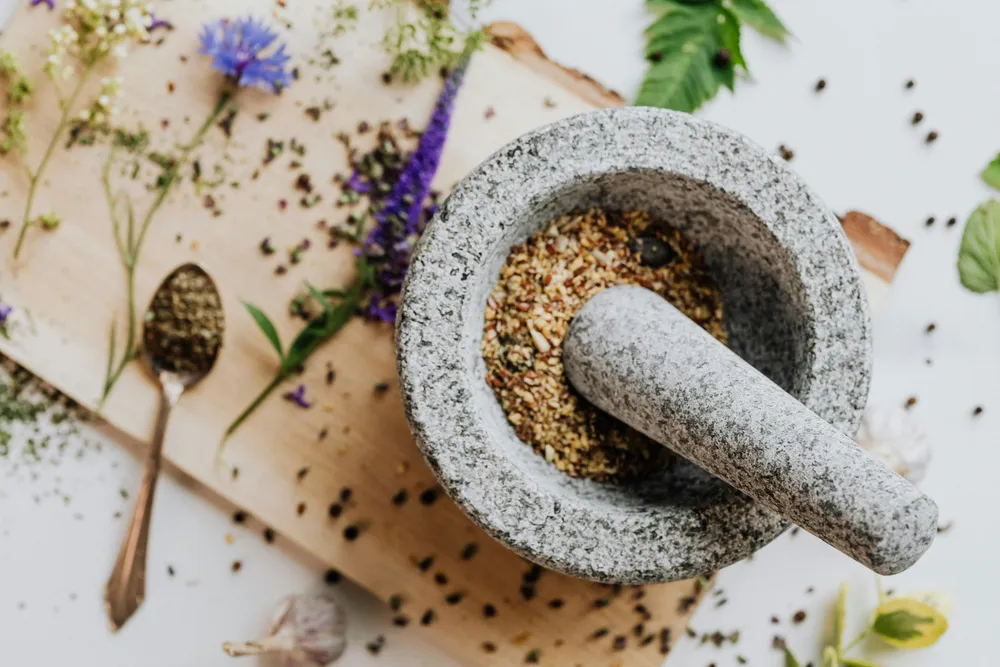 Mortar and Pestle: How to Choose the Right One for Your Kitchen