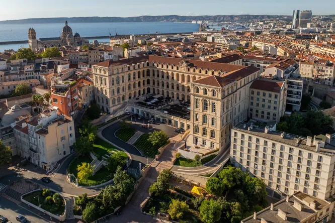The Best Hotels for a Business Trip to Marseille