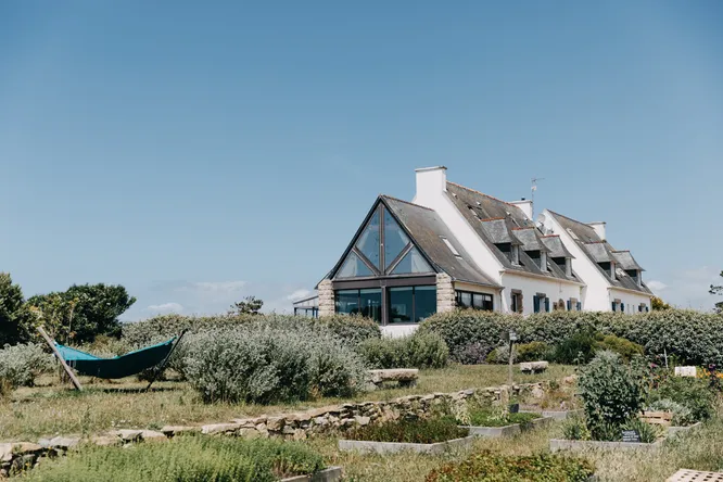 Face à la mer, ce restaurant 3 toques lance son propre bistrot