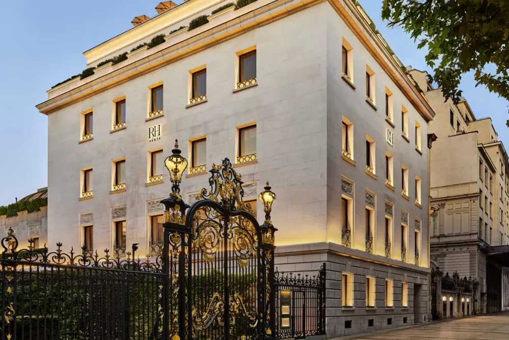 Rh Paris © Rh Paris Champs Élysées