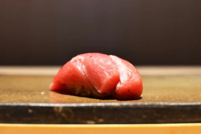 鮨こいせ