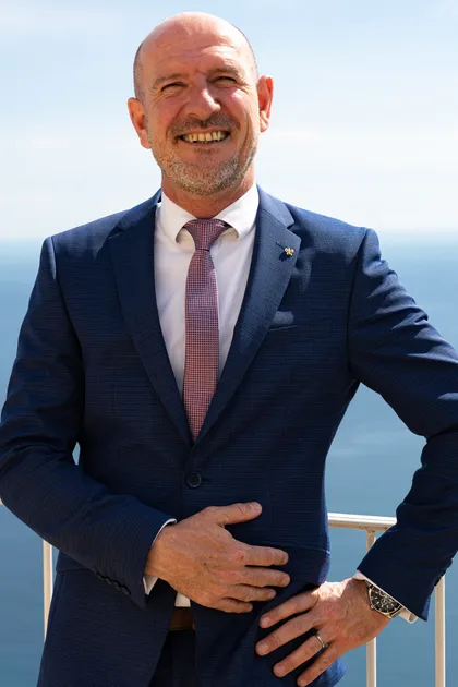 Yann VAYÉ
