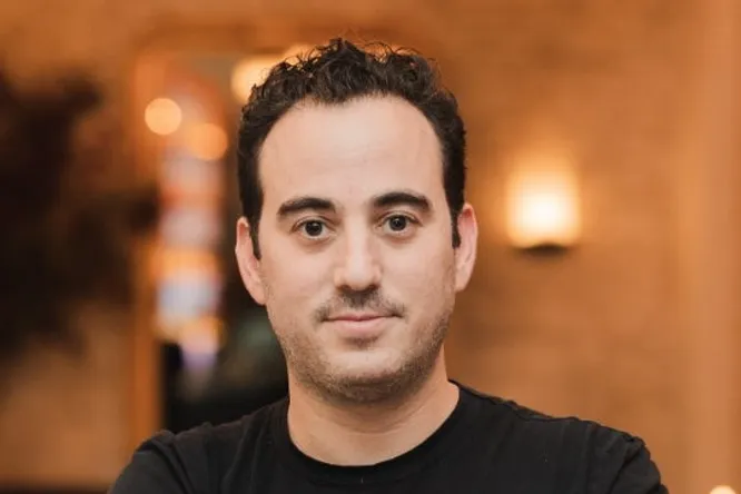 Daniel ROSE