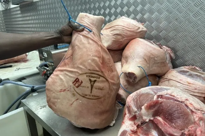 C'est ici qu'est fabriqué l'unique jambon made in Paris