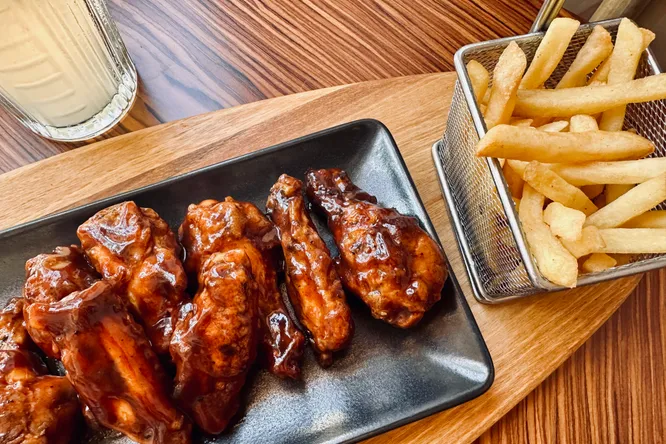 House of Ribs by R&B Food