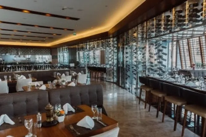 MEDEA BAR & RESTAURANT