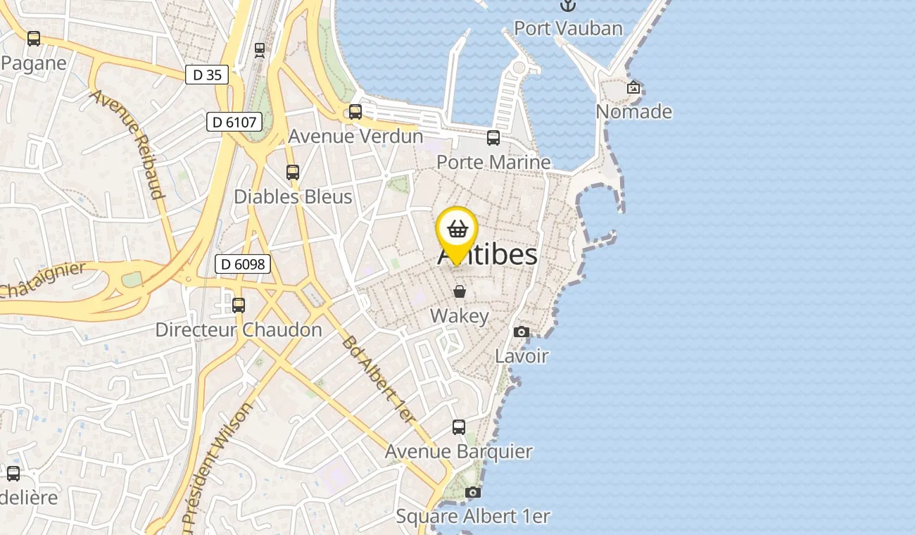 35 Rue Sade, 06600 Antibes, France