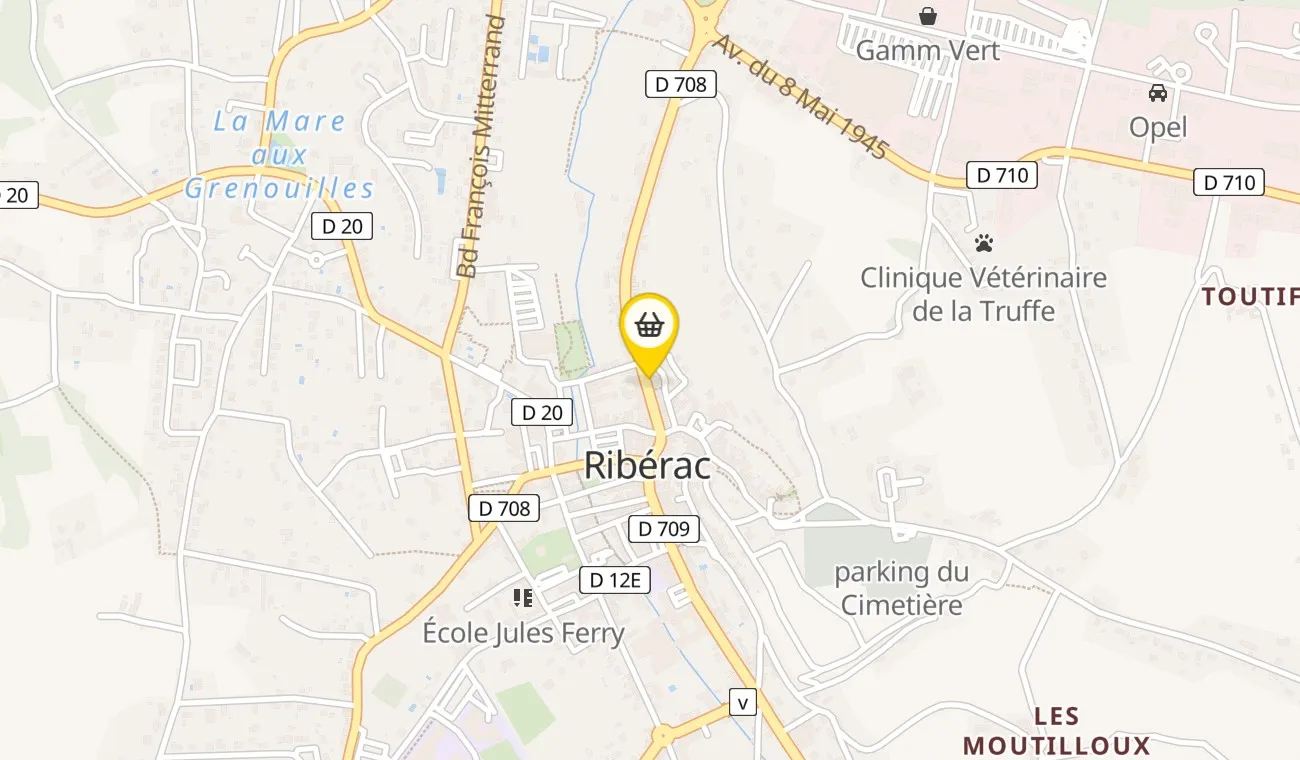 43 Rue du 26 Mars 1944, 24600 Ribérac, France