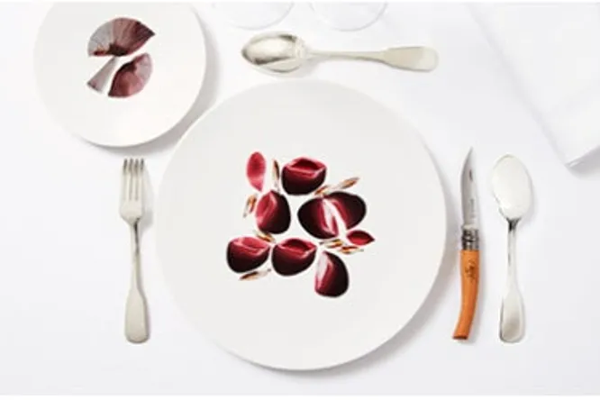 Tableware: publishers turning the tables