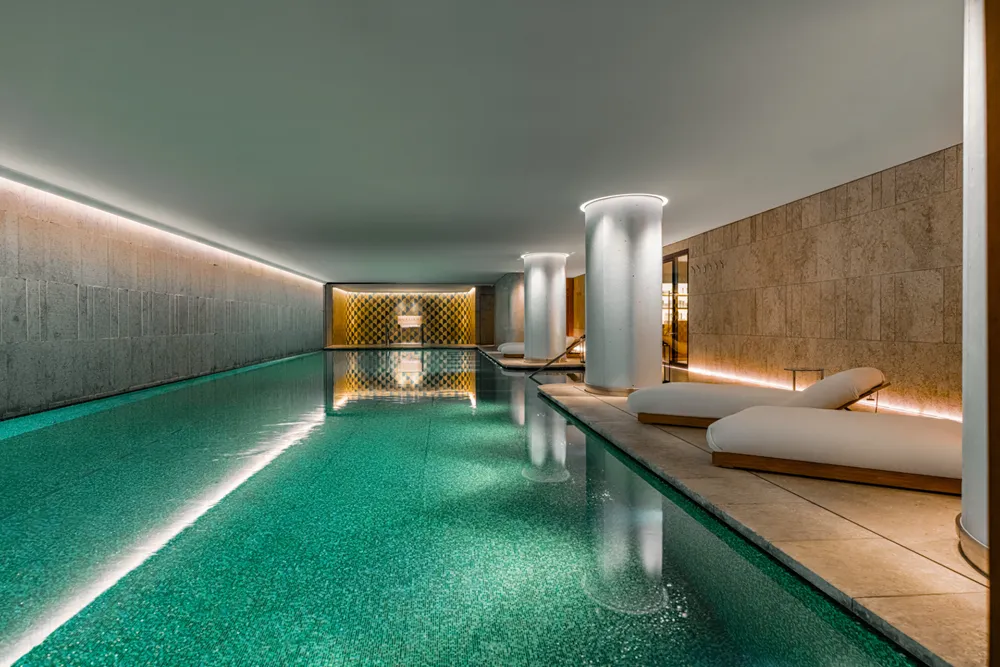 Bulgari Piscine Intérieure @dr