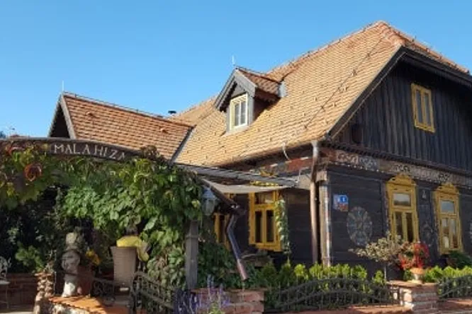 Mala hiža