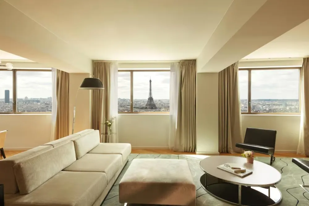 Hyatt Regency Paris Etoile