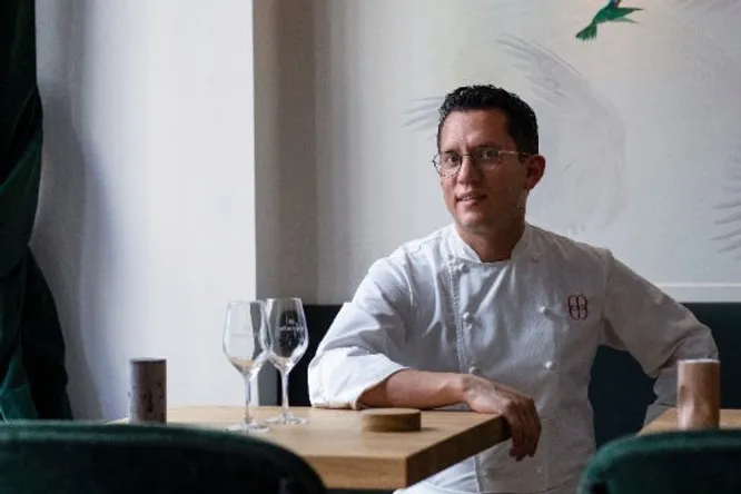 Avec sa cave à manger Bourrache, Indra Carrillo fait évoluer le regard porté sur les vigneronnes