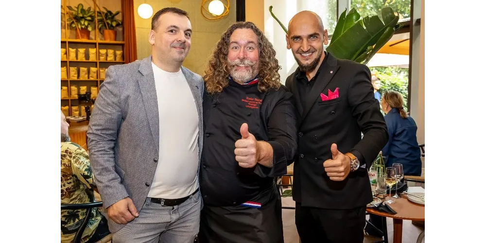 Guru sira Xavier Thuret: sir ne voli vodu, ali voli vino