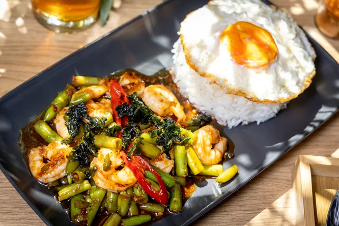 Saralee’s thai street food