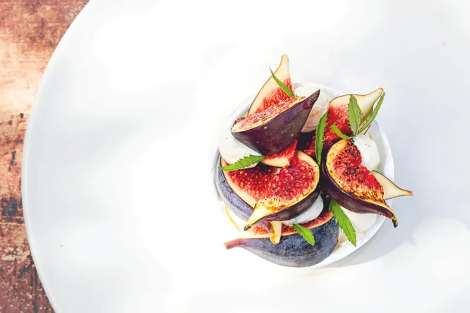 Pavlova aux figues, crème au mascarpone