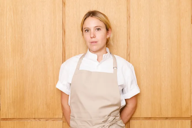 Manon Fleury's good addresses