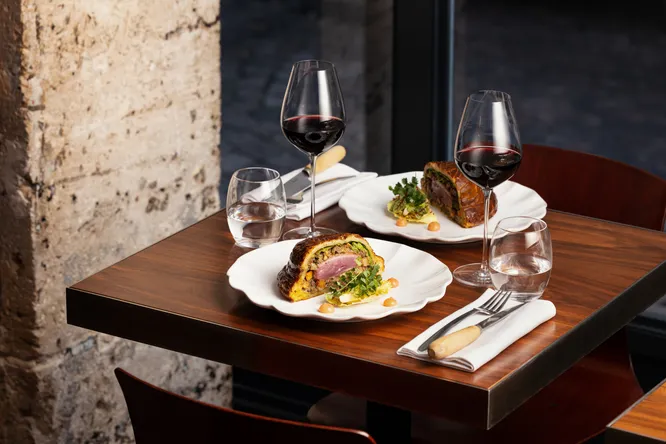 Benjamin Schmitt Restaurant