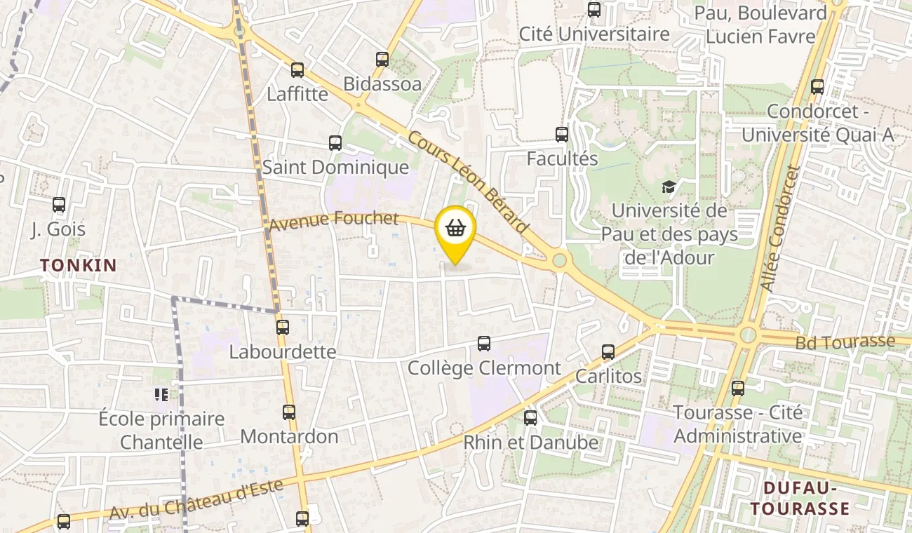 64000 Pau, France