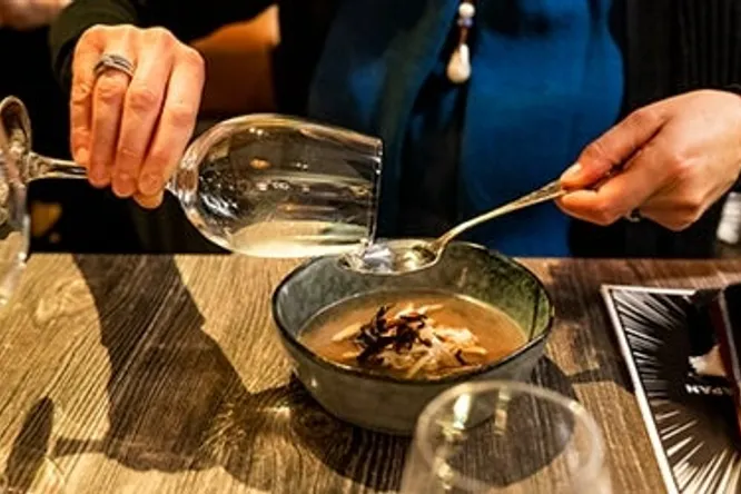 Les spiritueux passent à table