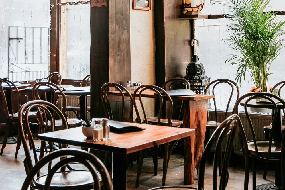 7 Must-Visit Bistros in Paris