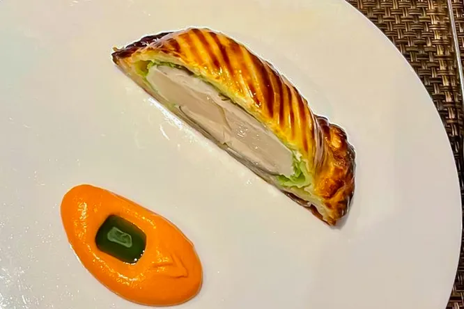 レストラン エトロワ