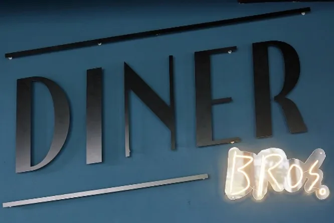 DINER BROS. NOVI SAD