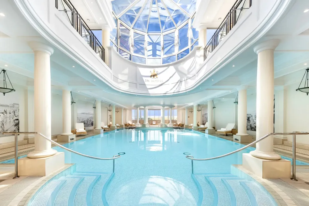 Palais Biarritz Piscine Intérieure @dr