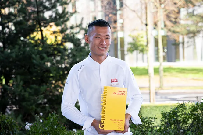 Valentin Loison obtient le trophée Grand de Demain 2026 lors du Gault&Millau Tour Grand Est