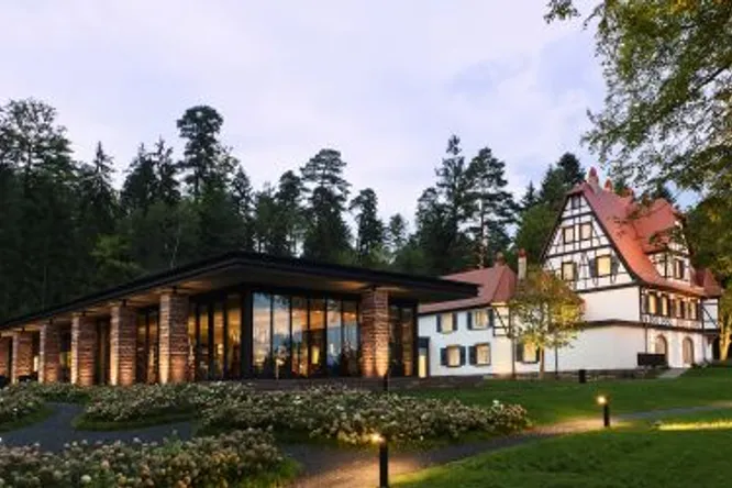 Villa René Lalique: crystalline enchantment