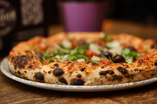 Pizzeria Novi Saloon