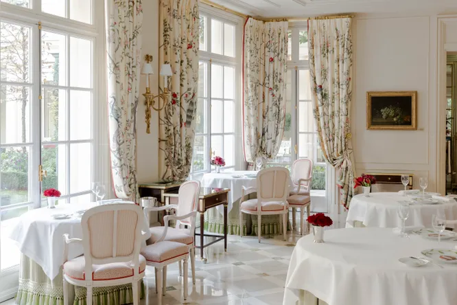 Le Bristol Paris