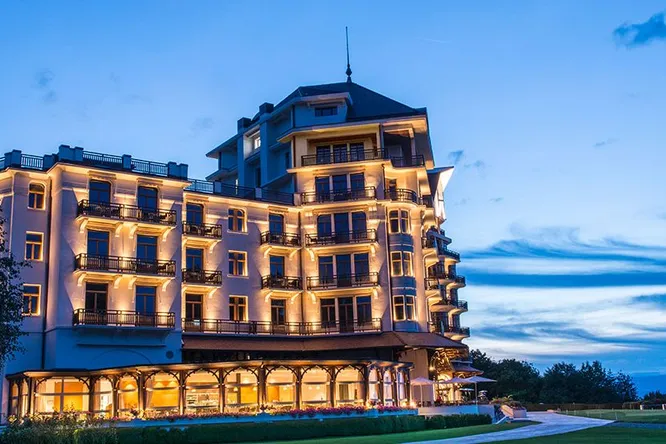 Les Fresques - Hôtel Royal
