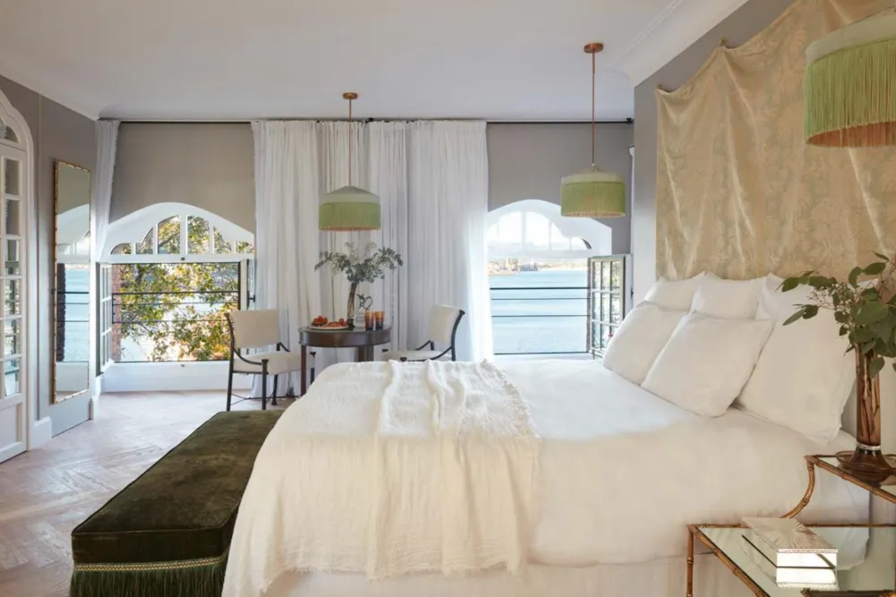 Chateau Theoule Castle Room Suite 0 (2)