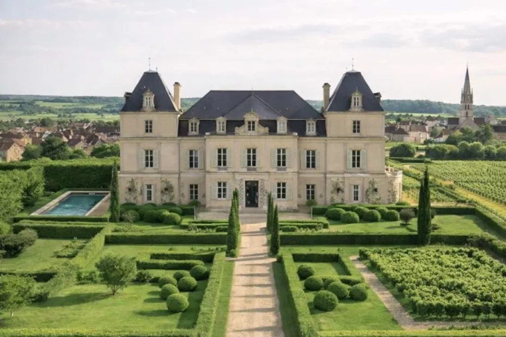 Chateaux De Citeaux Beaune Bourgogne Meursault Decouvrir Wine 1 768x1152