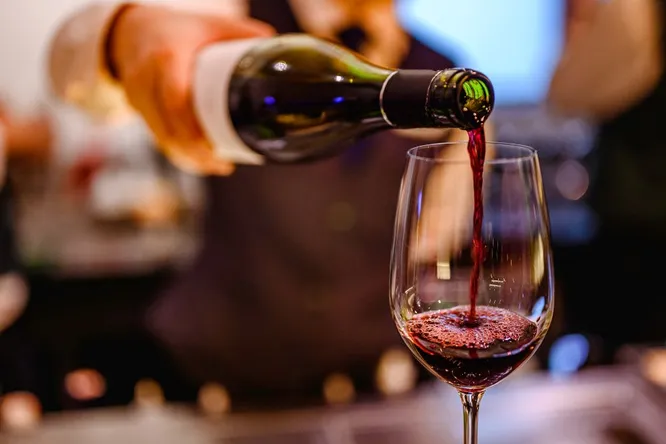 Can wine be stored once opened?