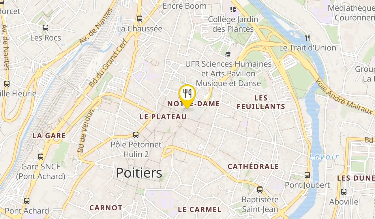 Place Charles de Gaulle, 86000 Poitiers, France