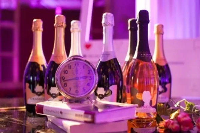 Grasecco and Francesca – urban, modern, playful