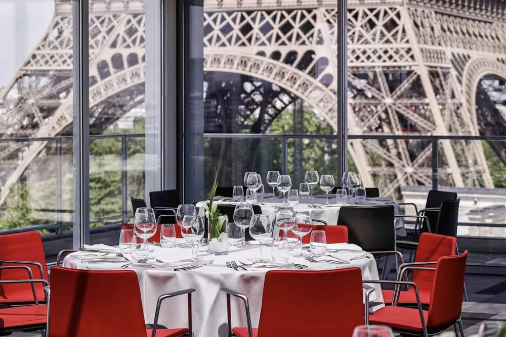Pullman Tour Eiffel