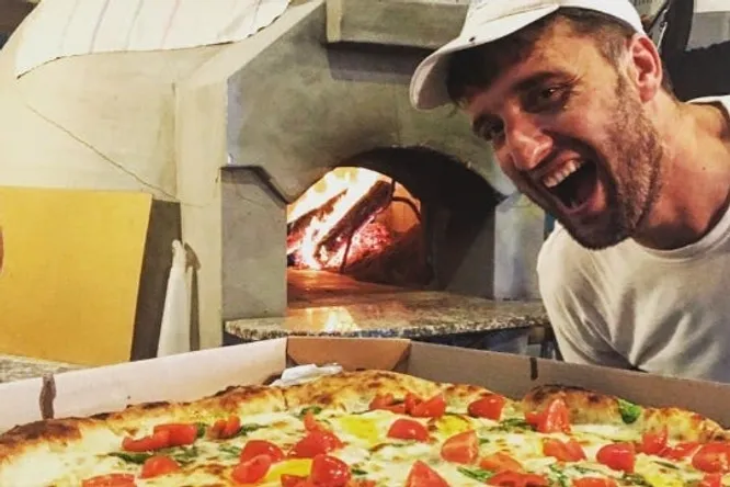 PIZZA ART