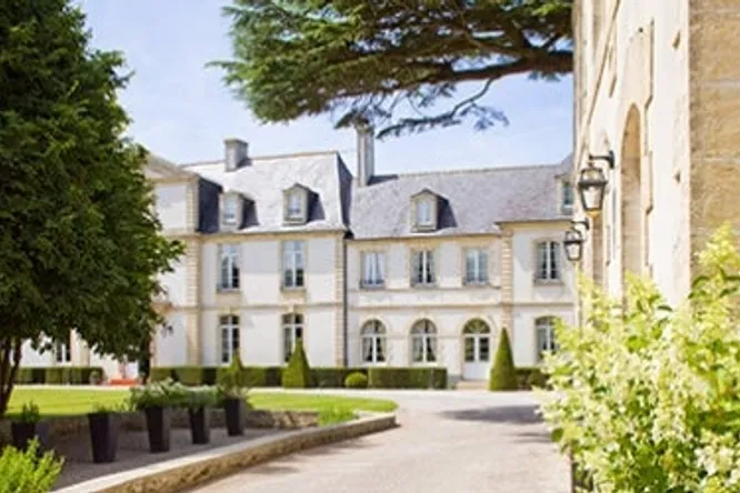 Château de Sully