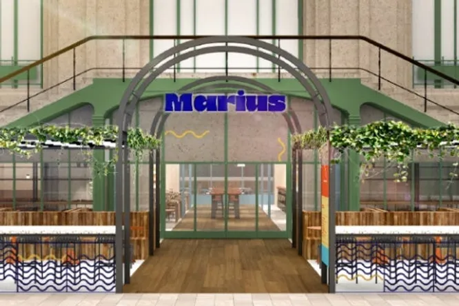 Yoni Saada signe la carte du restaurant Marius, au sein de la Gare de Lyon