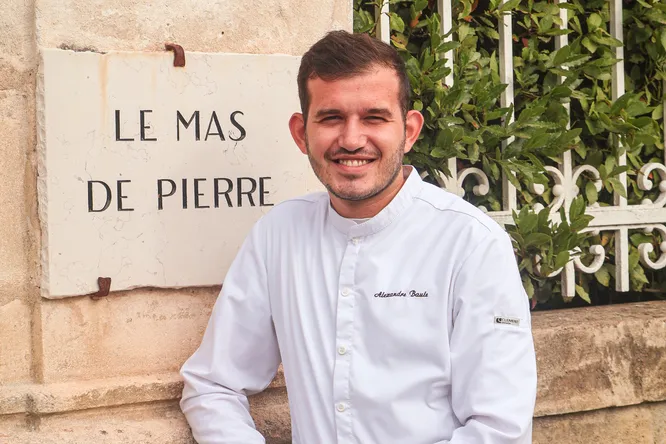 Alexandre Baule prend la tête des tables du Domaine du Mas de Pierre