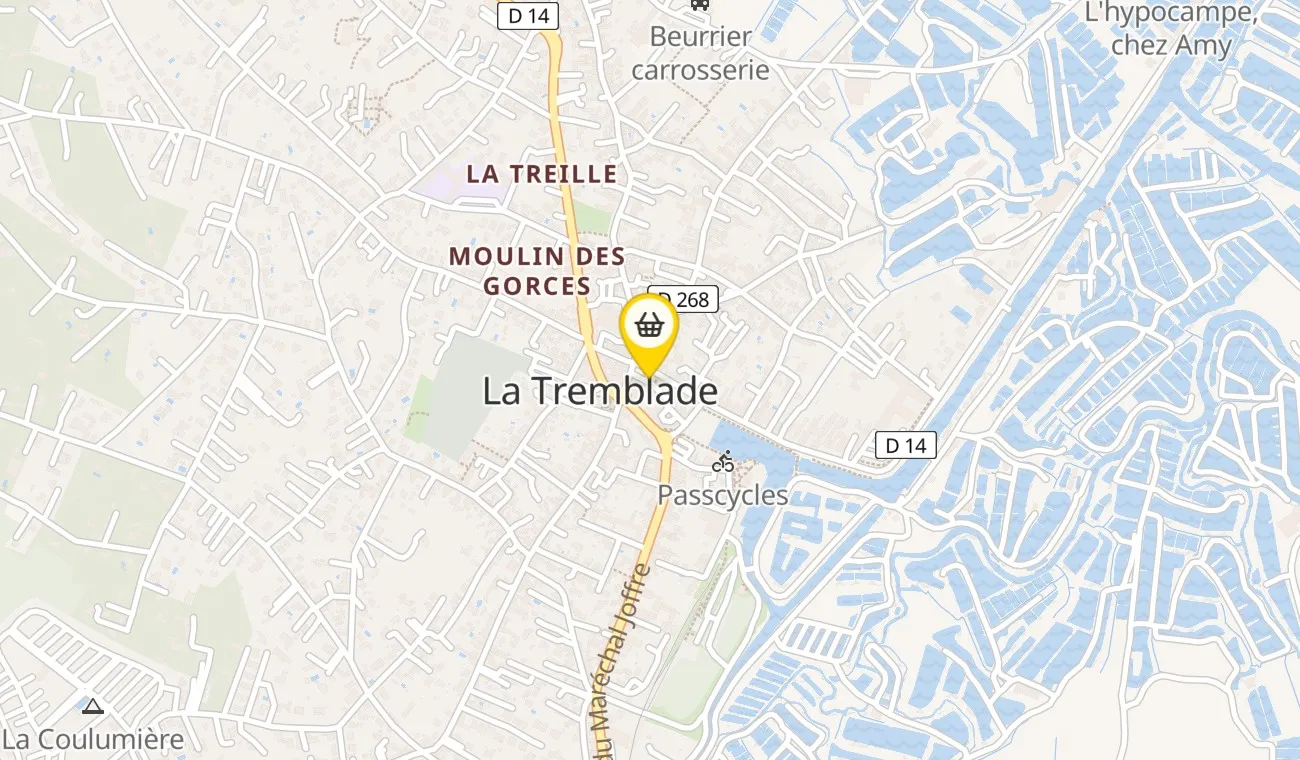 20 Place Gambetta, 17390 La Tremblade, France