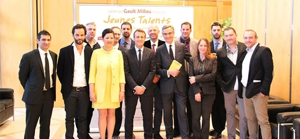 10 Jeunes Talents Gault&Millau parlent gastronomie avec Emmanuel Macron