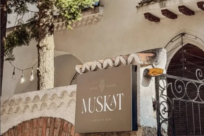 RESTORAN MUSKAT